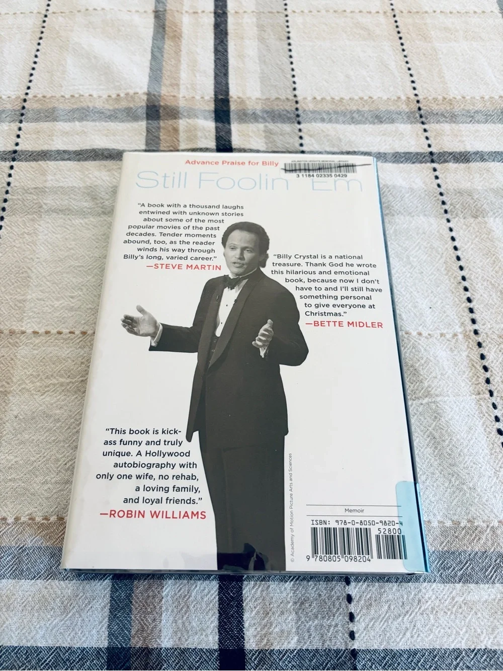 Still Foolin Em Billy Crystal Hardcover Book 2013 Biography Comedian Ex Library